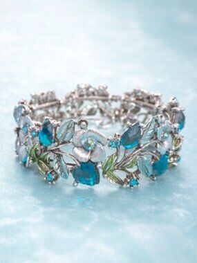 Turquoise Floral Crystal Bracelet/Gift Ready/Elegant Statement Jewelry/Wedding